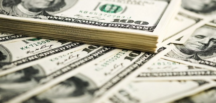 Economists warn that the strong Dollar is the biggest ,drag on S&P earnings