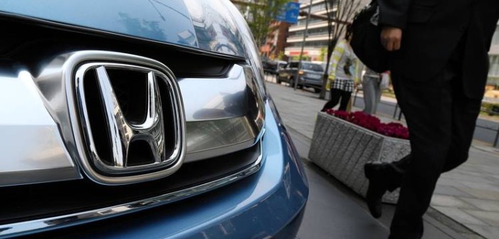 BT-AD082_HONDA_P_20150714210318